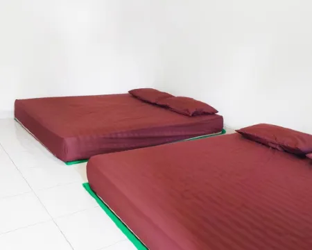 Sarwi Endah Beach Cottage Hoteles en Tepus