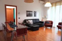 Roma 1 Apartment - THE V Collection - Pet friendly