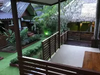 Grand Tree Resort - Balkoner