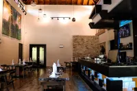 Vista del Campo Country Club & Villas - bar