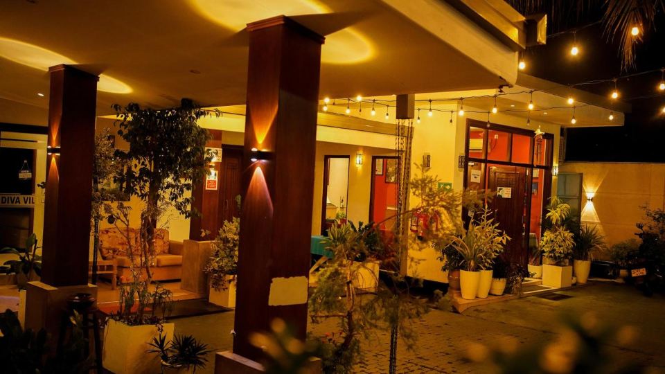 Diva Villa Airport Transit Hotel