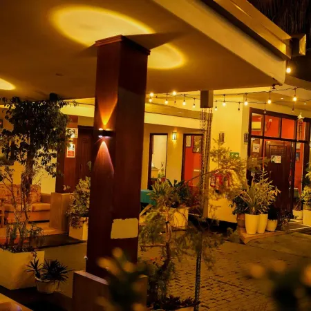Diva Villa Airport Transit Hotel