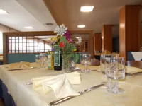 Hotel Holidays