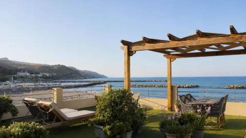 Xristinas Seaside Apartments in Kolymvari