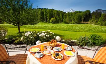 Alm- & Wellnesshotel Alpenhof