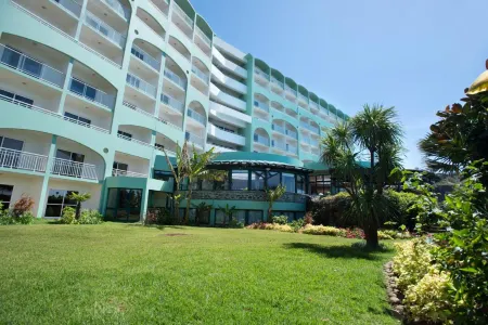 Pestana Ocean Bay Resort