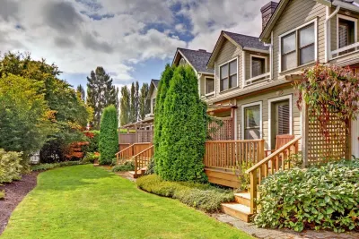 Wild Iris Inn Hotels near The Heron Inn and Day Spa - A Bed & Breakfast