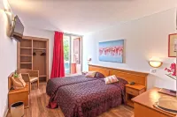 Hotel Kalliste Hotels in Ота