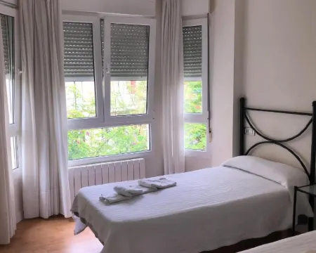 Pensión Basagoiti Hotels in Getxo