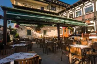 Hotel Bucegi Hotels in Tesila