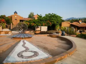 Hostal de la Luz - Spa Holistic Resort