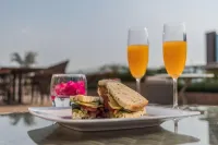 Suite Perisur - breakfast