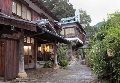 Ryokan Adumaya Hotels in Tanabe