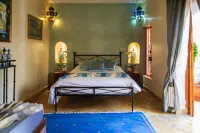 Riad Couleurs du Sud Hotels near Bab Ben Brahim