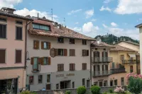 Hotel Ambra Hotels near Conad Superstore