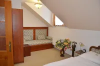 Pension Konopiste Hotels in Benesov