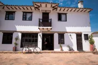 Hotel Villa Luna Отели в г. 
