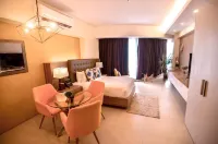Aeon Suites Staycation Managed by Aria Hotel Hotels in 