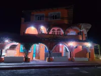 Hotel Crossman