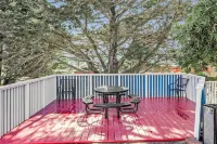Bay Breeze Inn Hotels in Seaside
