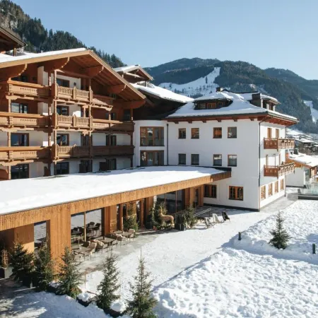 Hotel Tauernhof Отели в г. Санкт-Иоганн-им-Понгау