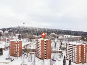 2 Bedroom Apartment with Free Parking and Airconditioning
