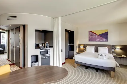 Novotel Suites Paris Stade de France - parking