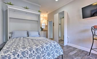 Cozy Jacksonville Studio - 10 Miles to Downtown!