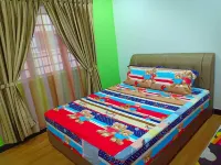 Sekinchan Guest Room 2R1B 4Pax with View