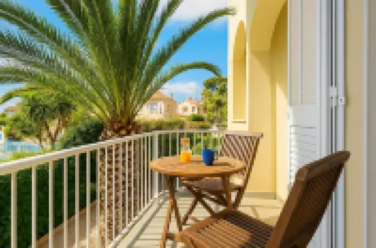 Le Grand Bleu - Gioia Apartments