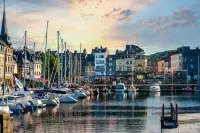 La Maison d'Eugène Appart'Hôtel - Centre Historique Các khách sạn ở Honfleur
