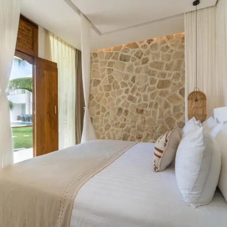 The Balangan Hotel Отели рядом с достопримечательностью «Пляж Баланган»