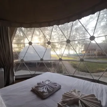Eco Lanta Hideaway Beach Resort