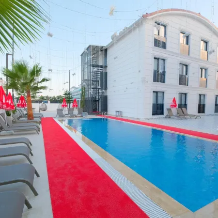 Black Royal Belek