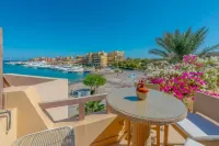 Luxury apartment on the Marina - Condos