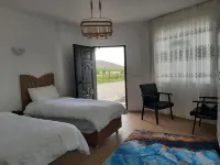 Parasut Village Hotel