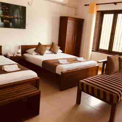 Sarvodaya Samma Vaasa Residence Rooms