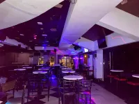 MO2 Westown Hotel - Mandalagan - bar