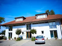 Gasthaus Schiff Hotels in Moos