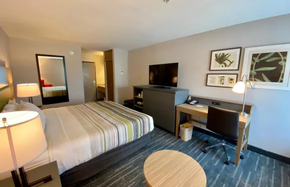 麗怡套房酒店鄧恩I-95