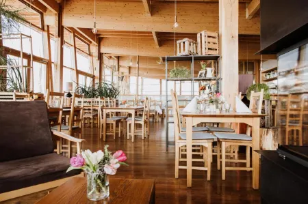 Hotel Gut Hühnerhof Отели рядом с достопримечательностью «Schlossmuseum - Schloss Budingen»