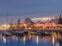 Buarcos Sunset Apartment by Rent4All Hotels in Buarcos