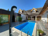 Rigótanya Relax & Wellness Panzió Bükfürdő - Pool