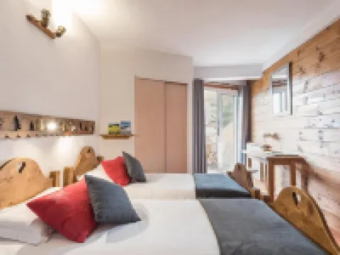 Hotel l'Ecureuil Hotels in Auron