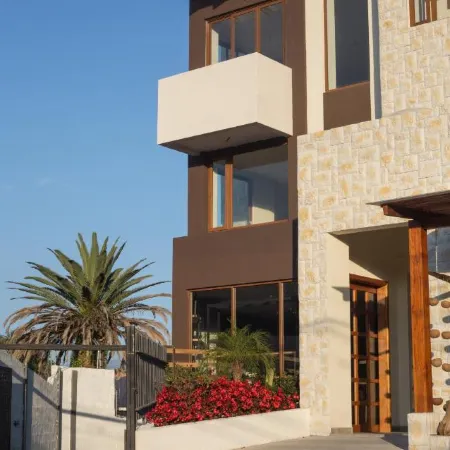 Ilalo Garden Hotel & Restaurant