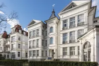 Seetelhotel Villa Esplanade Mit Aurora Hotel di Heringsdorf
