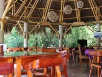 Axkan Palenque, Albercas, Gastronomia Mar y Tierra & Travel Agency Hotels in Palenque
