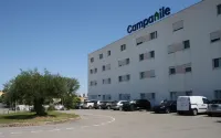 Kyriad Prestige Montpellier Ouest - Croix d'Argent - parking