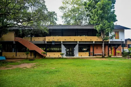 Ambalama Leisure Lounge Отели в г. Getaheththa