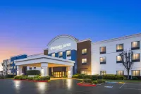 SpringHill Suites Modesto Hotels near Walmart